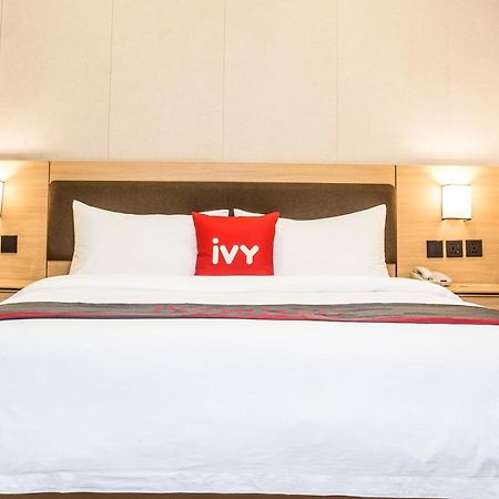 Ivy Hotel Emerald Ikeja Bagian luar foto