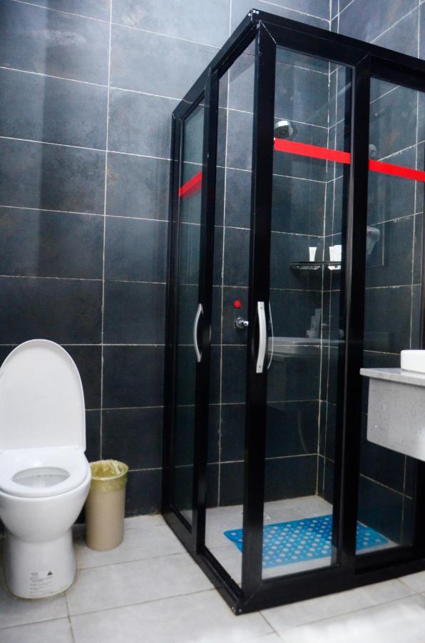 Ivy Hotel Emerald Ikeja Bagian luar foto