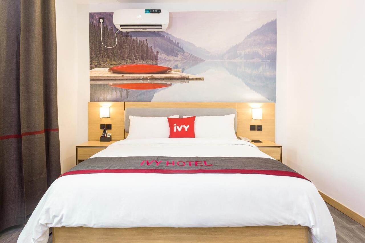 Ivy Hotel Emerald Ikeja Bagian luar foto