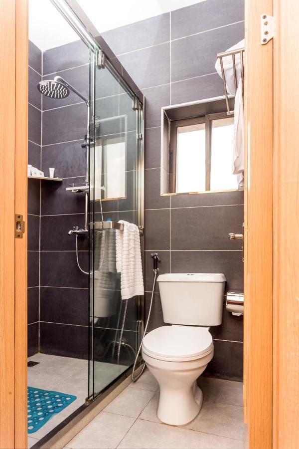 Ivy Hotel Emerald Ikeja Bagian luar foto